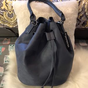 Gray/blue bucket bag